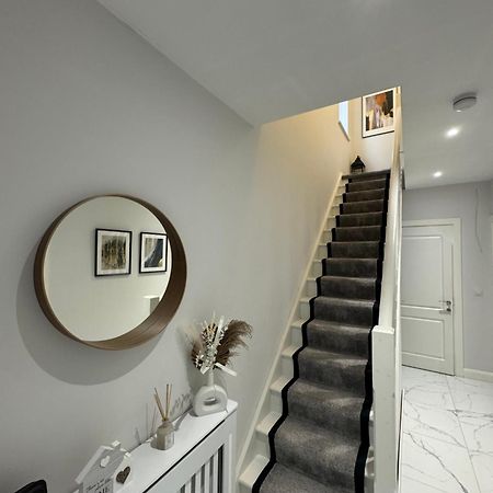 Modern Double & Single Room With Cozy Vibes Athy Exterior foto